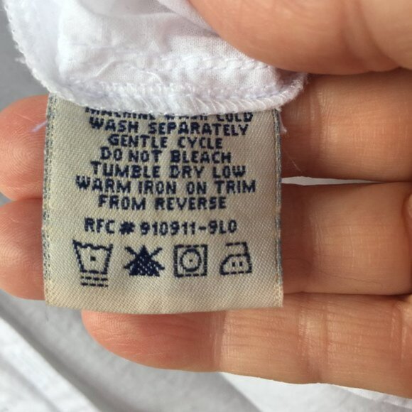 White Vintage top with Cut Out Details Size 16/18 - Picture 7 of 8